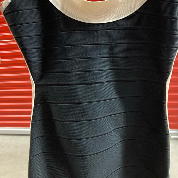 Herve Leger dress - Picture 3 of 6